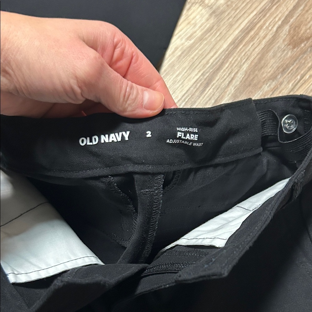 Old Navy Flare adjustable pants - Picture 2 of 4